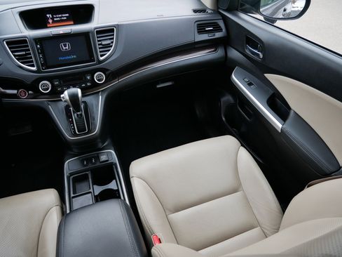 Used 2016 Honda CR-V EX-L image 10