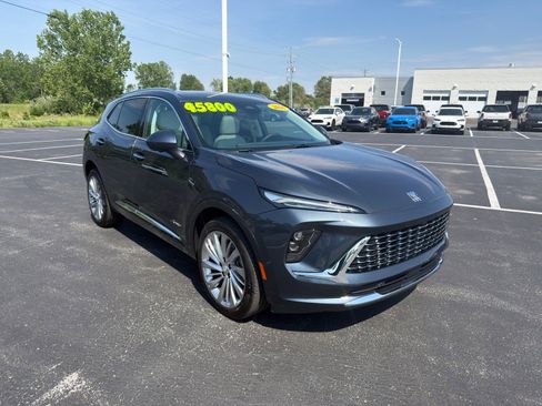 Used 2026 Buick Envision Avenir AWD/4WD image 8