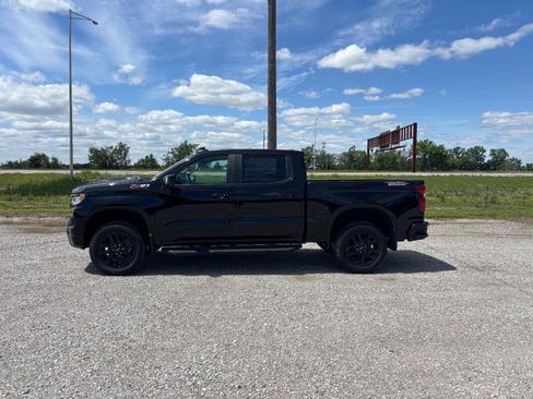 New 2026 Chevrolet Silverado 1500 LT Trail Boss w/ LT Trail Boss Premium Package AWD/4WD image 2