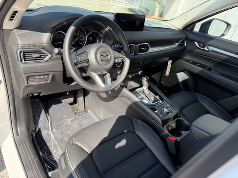 New 2025 MAZDA CX-5 AWD 2.5 S w/ Preferred Package image 2