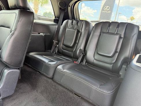 Used 2017 Ford Explorer Limited FWD image 11