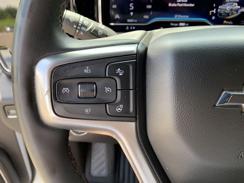 Used 2025 Chevrolet Silverado 2500 LT w/ Trail Boss Package AWD/4WD image 15