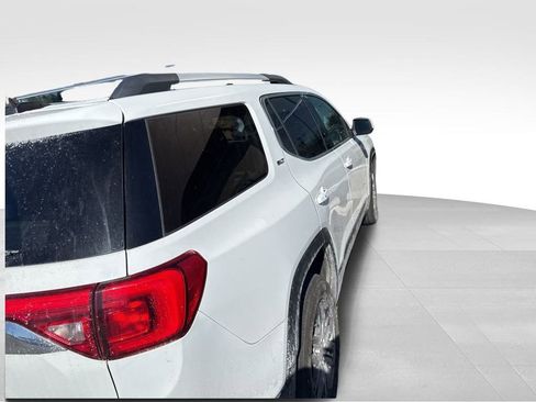 Used 2018 GMC Acadia SLT image 28