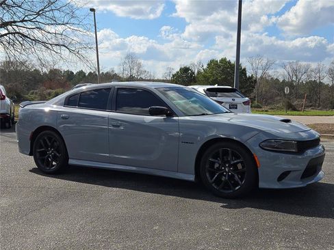 Used 2022 Dodge Charger R/T w/ Blacktop Package RWD image 5