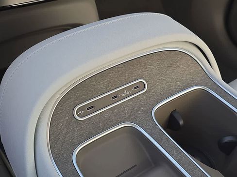 New 2026 Hyundai Palisade Limited FWD image 33