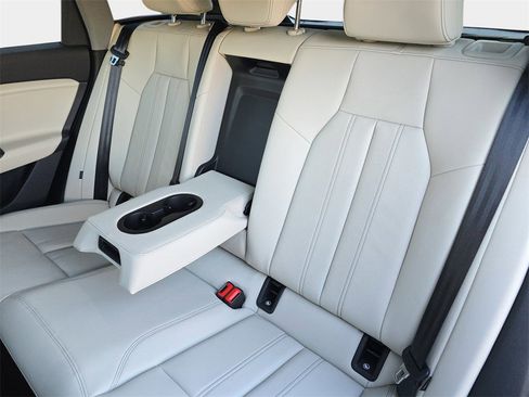 Certified 2025 Audi Q6 e-tron Premium w/ Convenience Package image 14