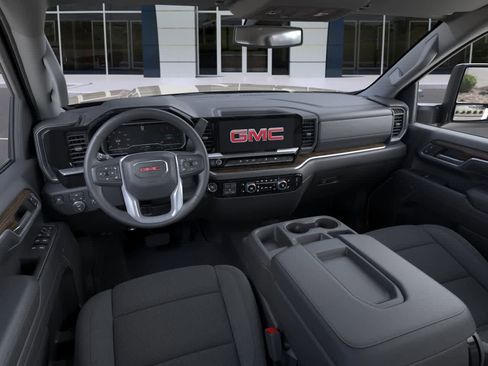 New 2026 GMC Sierra 2500 SLE image 15