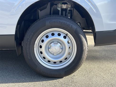 New 2025 Ford Maverick XL image 25