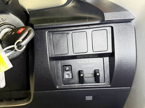 Used 2021 Toyota Tundra SR5 image 26