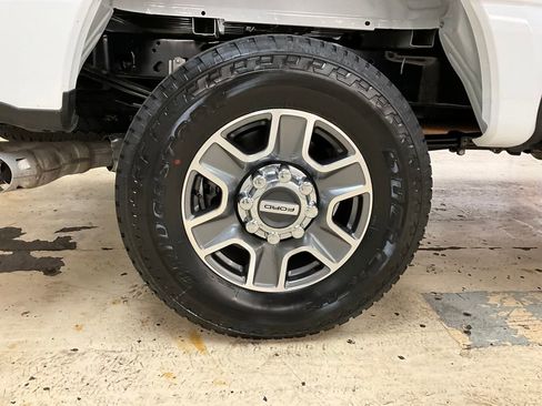 Used 2025 Ford F250 XLT image 15