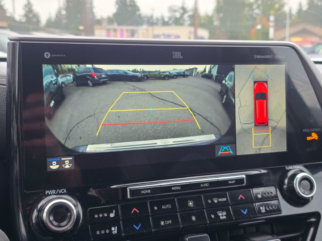 Used 2021 Toyota Highlander Platinum AWD/4WD image 24