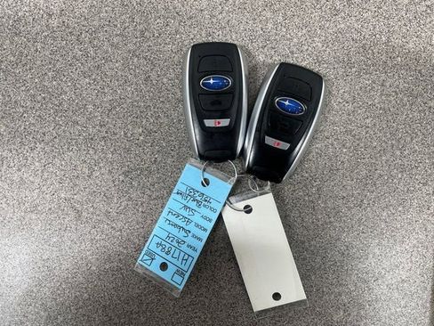 Used 2024 Subaru Ascent Premium w/ Convenience Package image 28