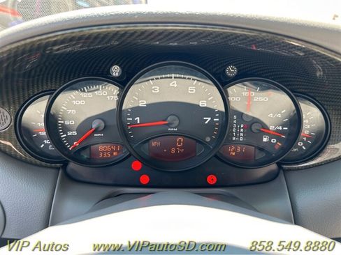 Used 2001 Porsche 911 Carrera 4 image 7