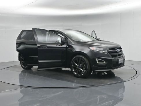 Used 2015 Ford Edge Sport w/ Equipment Group 401A FWD image 33