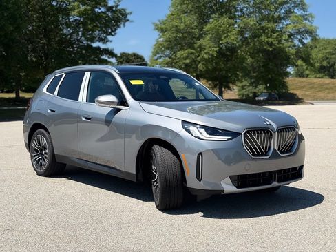 New 2026 BMW X3 xDrive30i w/ Premium Package AWD/4WD image 8