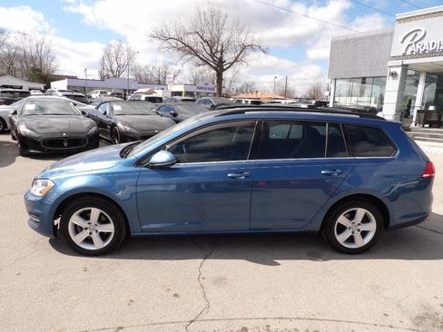 Used 2015 Volkswagen Golf TDI S image 8