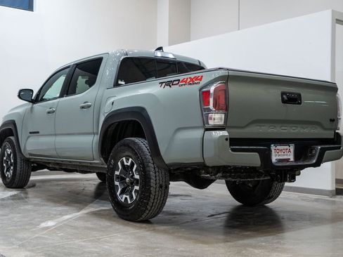 Certified 2023 Toyota Tacoma TRD Off-Road image 4
