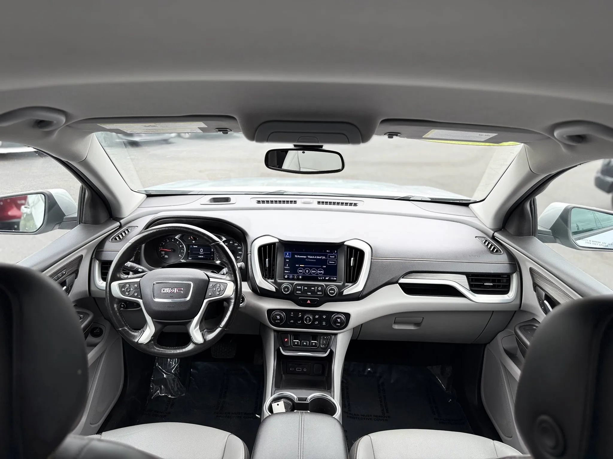 Used 2018 GMC Terrain SLT w/ Preferred Package FWD image 19