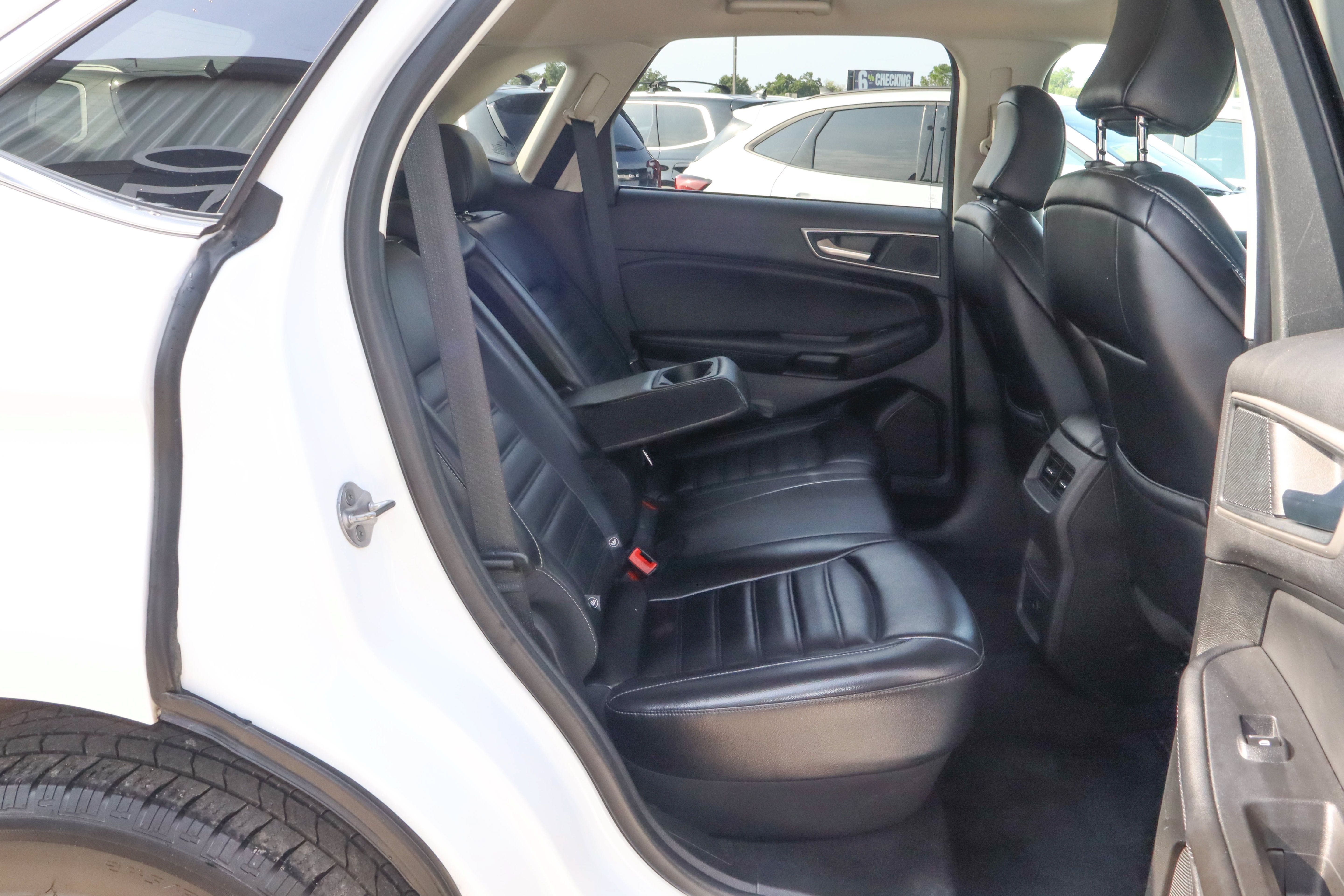 Used 2024 Ford Edge SEL AWD/4WD image 22