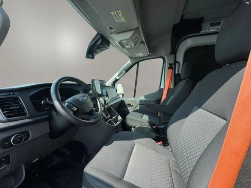 Used 2022 Ford Transit 250 Medium Roof w/ Upfitter Package RWD image 13