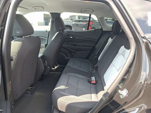 New 2026 Chevrolet Trax LS w/ LS Convenience Package FWD image 5