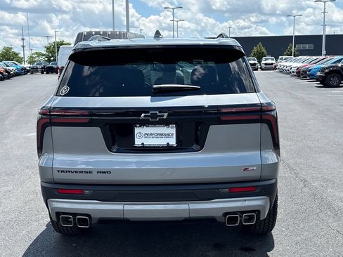 Used 2026 Chevrolet Traverse Z71 AWD/4WD image 4