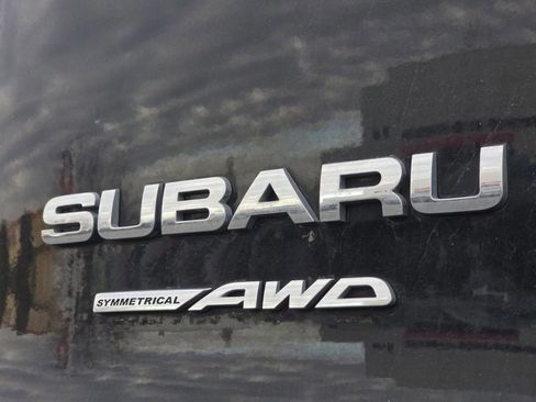 Used 2024 Subaru Ascent Premium w/ Convenience Package image 31