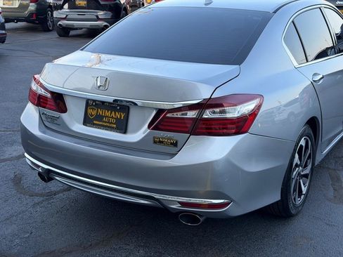Used 2016 Honda Accord EX-L image 57