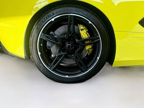 Used 2024 Chevrolet Corvette Stingray Preferred Conv w/ Z51 Performance Package RWD image 31