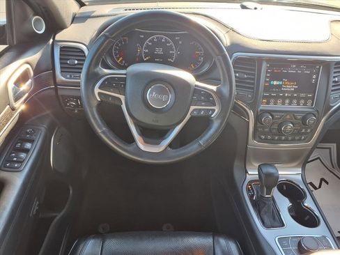 Used 2018 Jeep Grand Cherokee High Altitude image 4