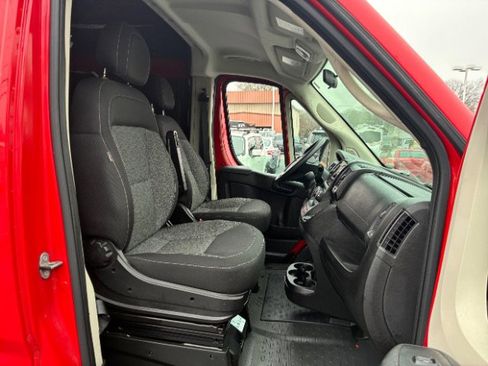 Used 2021 RAM ProMaster 2500 image 30