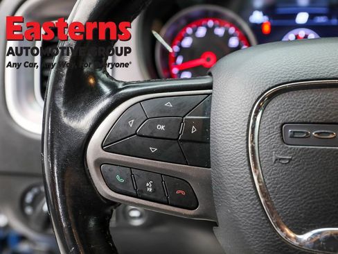 Used 2021 Dodge Charger SXT w/ Leather Interior Group image 15