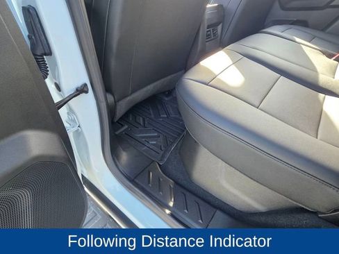 Used 2025 Chevrolet Colorado Trail Boss image 18