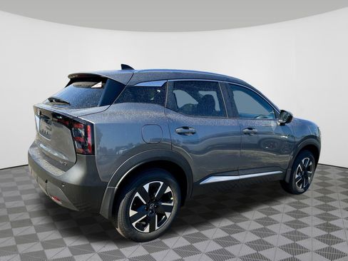 New 2026 Nissan Kicks SV image 7