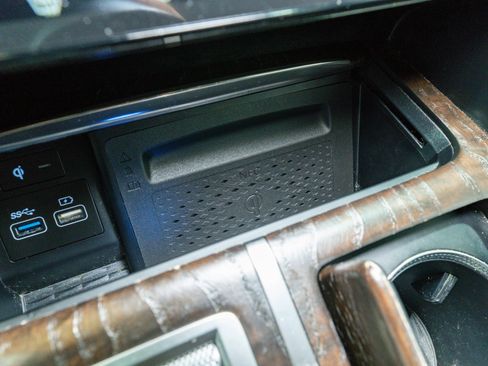 Used 2021 Genesis GV80 3.5T image 24