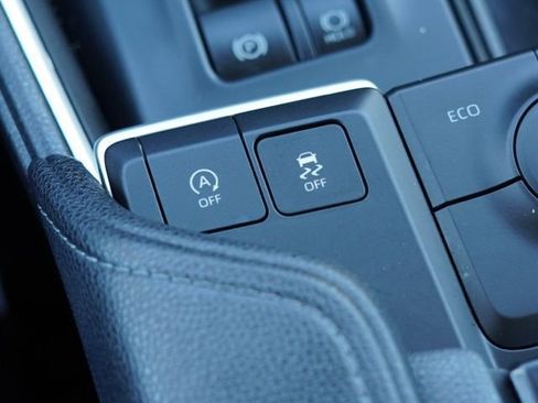 Certified 2024 Toyota Grand Highlander XLE image 35