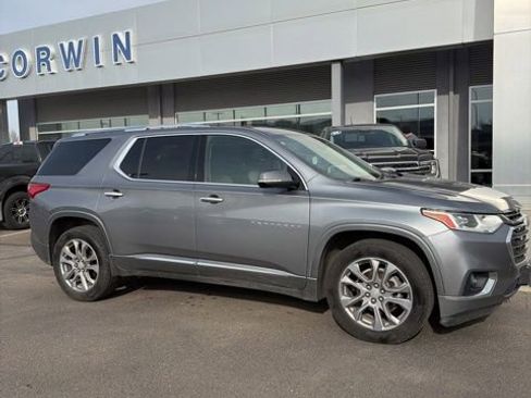 Used 2019 Chevrolet Traverse Premier image 3