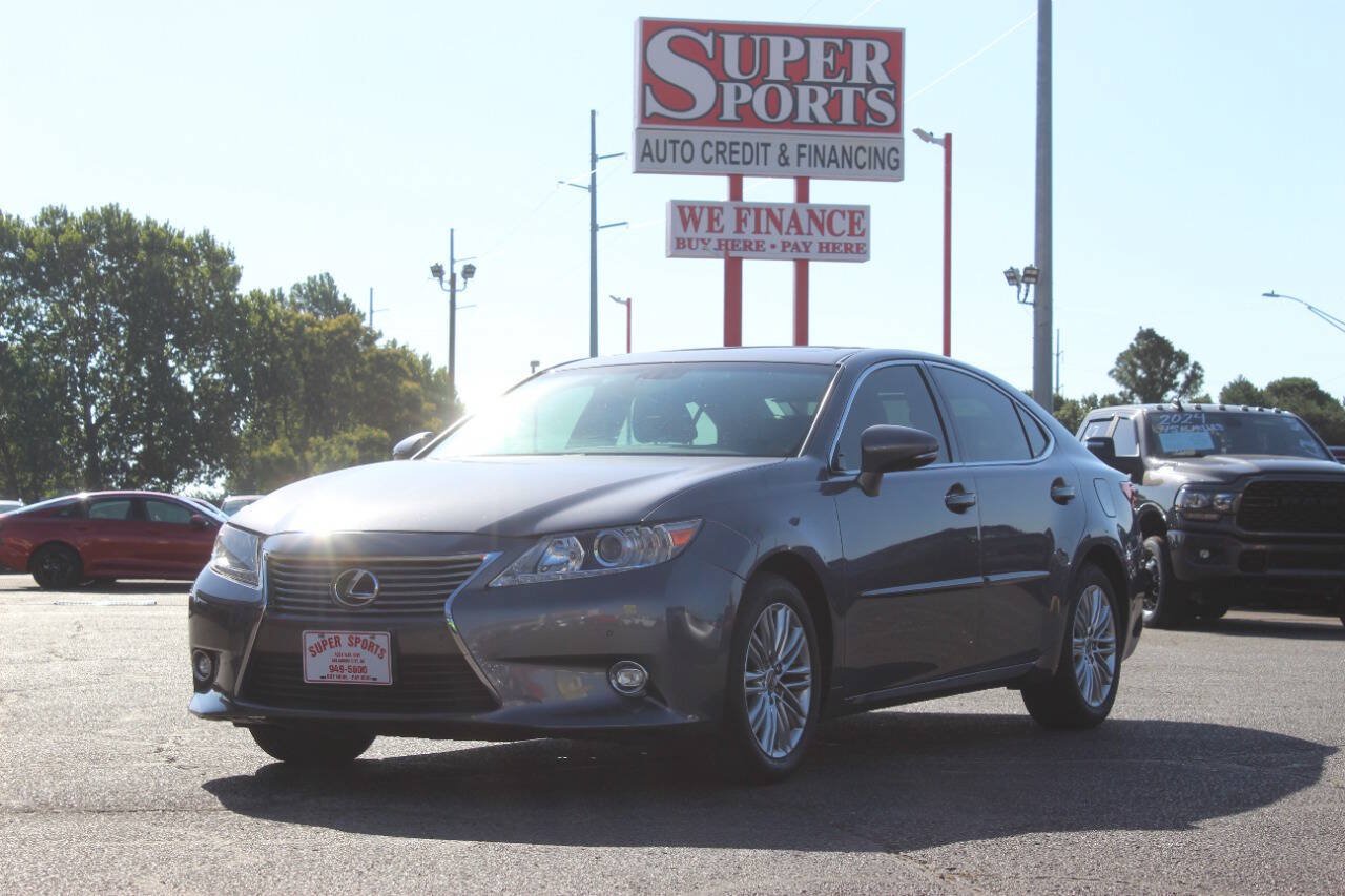 Used 2014 Lexus ES 350 w/ Luxury Package FWD image 7