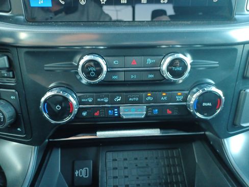 New 2025 Ford F150 Lariat w/ Equipment Group 502A High image 35