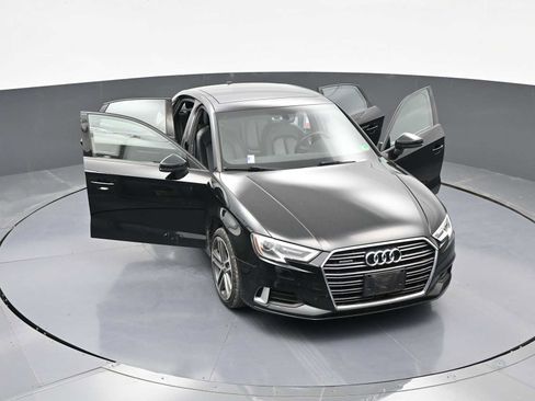 Used 2018 Audi A3 2.0T Premium image 40