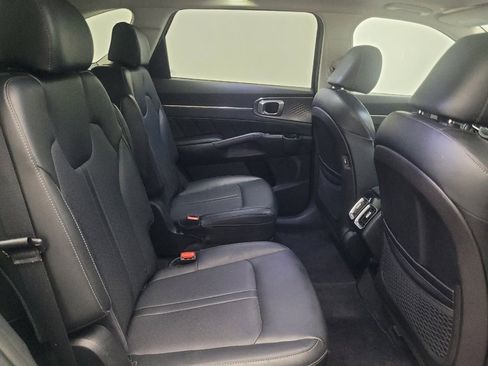 Used 2021 Kia Sorento SX FWD image 19