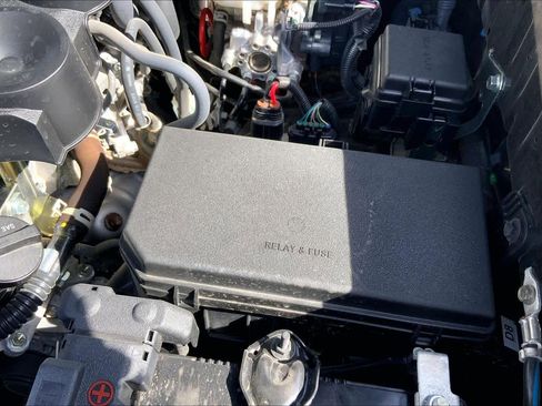 Used 2024 Toyota 4Runner TRD Off-Road image 33