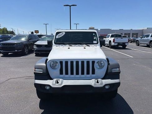 Used 2018 Jeep Wrangler Unlimited Sport S AWD/4WD image 7