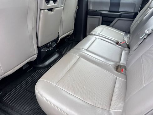Used 2018 Ford F250 XL w/ Power Equipment Group RWD image 17