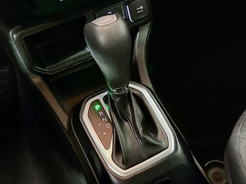 Used 2021 Jeep Renegade Sport image 20