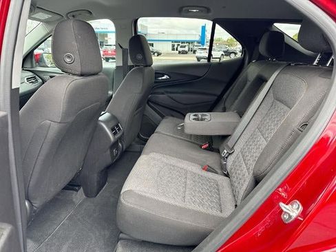 Used 2024 Chevrolet Equinox LT FWD image 23