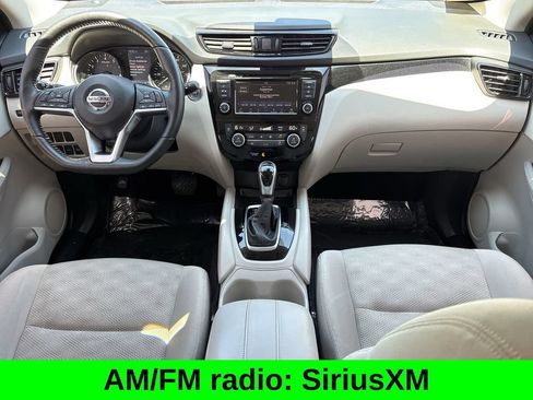 Used 2021 Nissan Rogue Sport SV FWD image 13