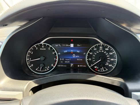 Used 2022 Nissan Murano SL FWD image 17