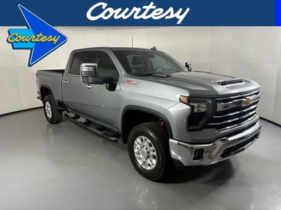 Used 2025 Chevrolet Silverado 2500 LTZ w/ LTZ Plus Package