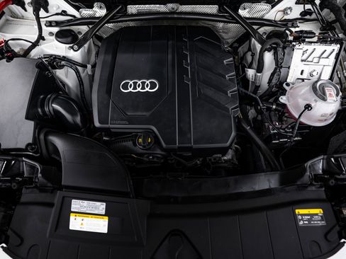 Certified 2023 Audi Q5 2.0T Premium w/ Convenience Package image 17